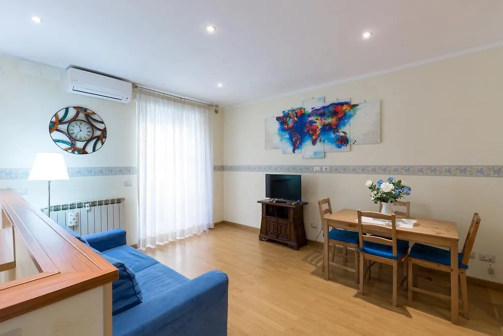 Casa Vacanze La Bomboniera Rome